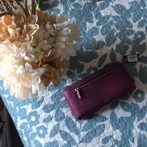 Fossil raspberry Wallet 💕